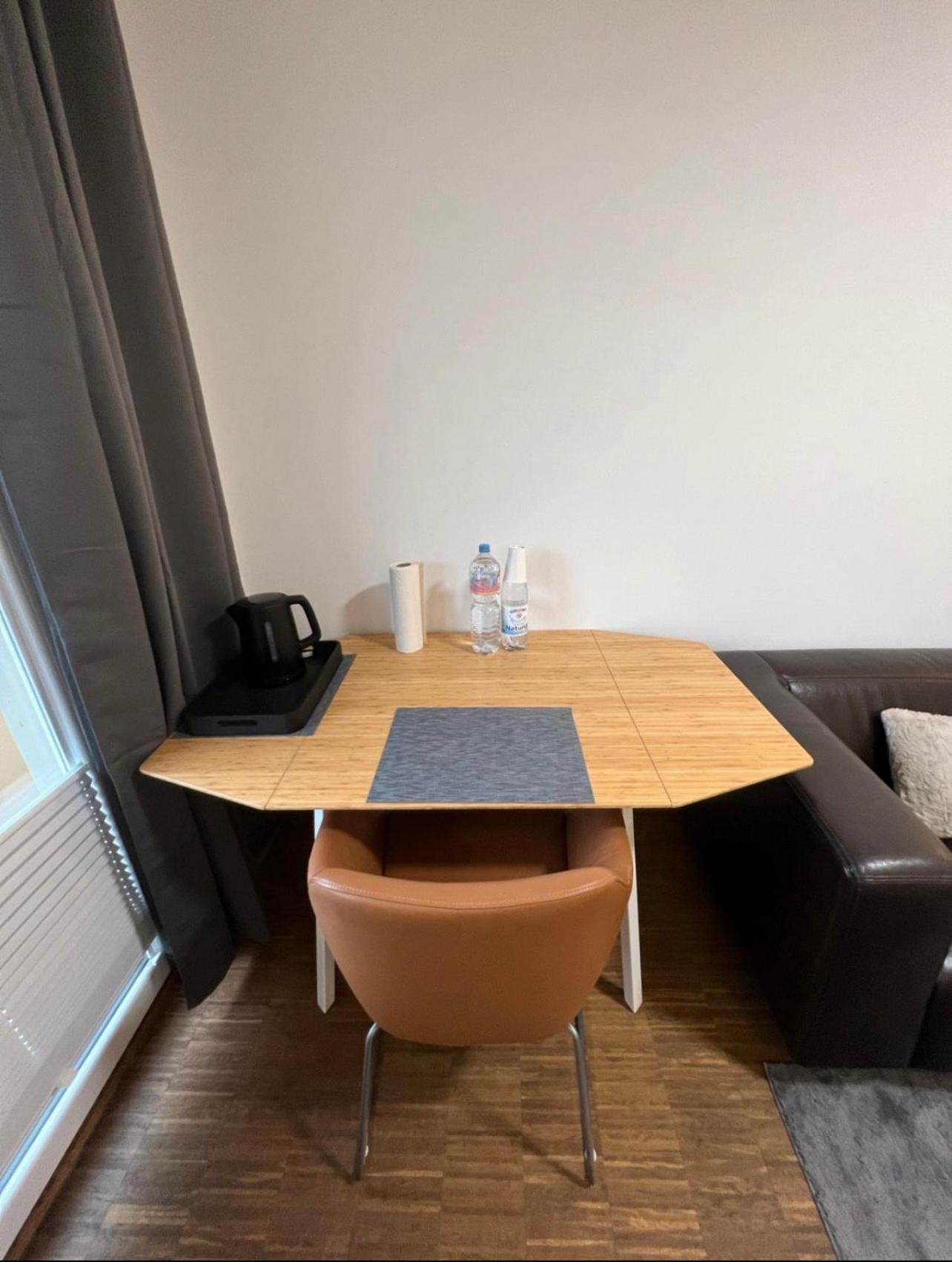 Medienhafen Apartment Direkt Am Zentrum Düsseldorf Dış mekan fotoğraf